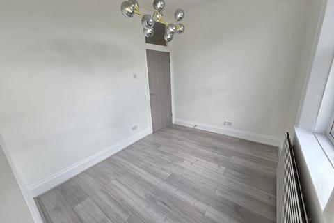 1 bedroom flat to rent, Peckham Hill Street, London, SE15 6BN
