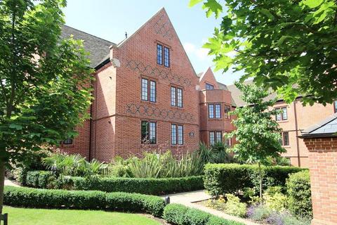 2 bedroom apartment to rent, The Galleries, Brentwood