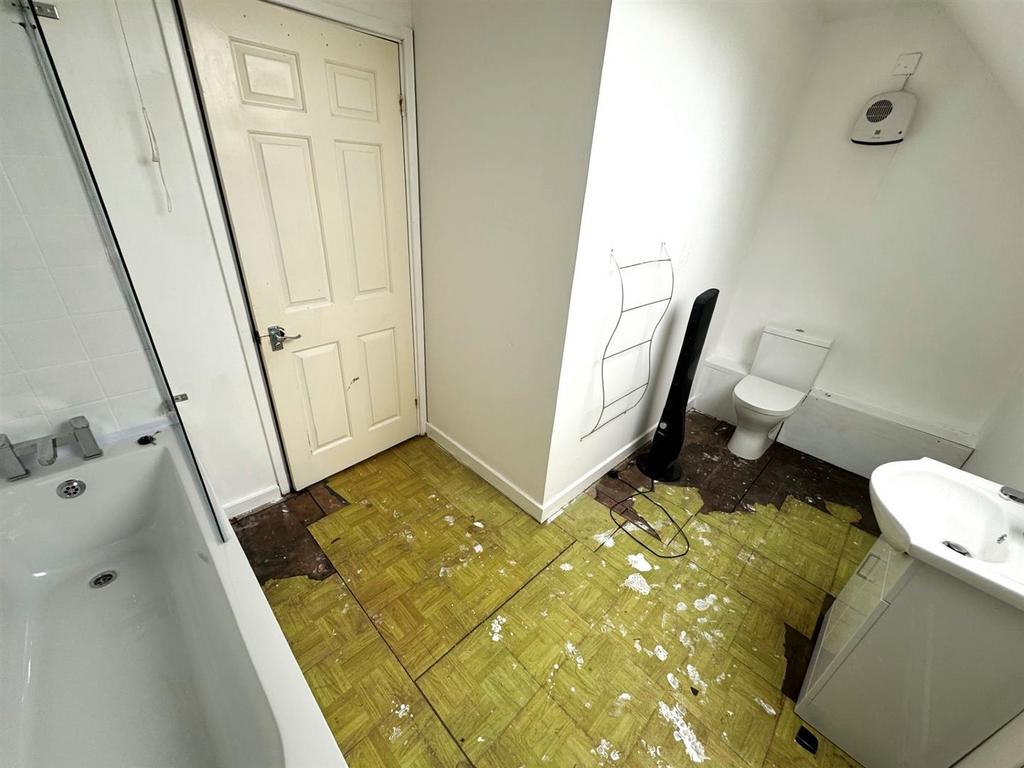 Thumbnail image3.jpg