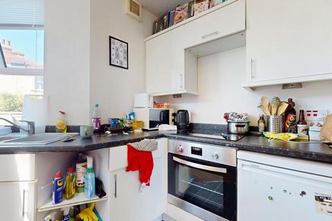 8b Anerley Road, Westcliff-on-sea, SS0 7HH