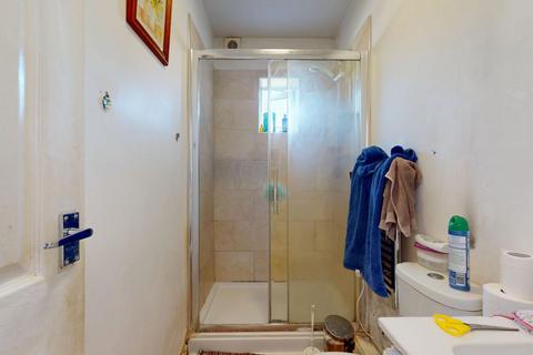 8b Anerley Road, Westcliff-on-sea, SS0 7HH