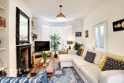 41 Wingate Road, Ilford, IG1 2JB