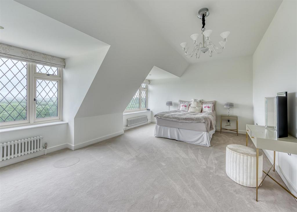 Plas Gwyn-bed4.jpg