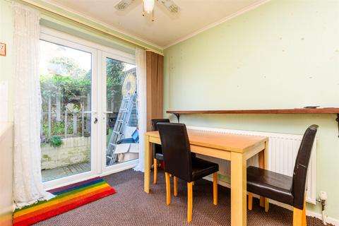 3 bedroom terraced house for sale, Sundridge Drive, Chatham ME5
