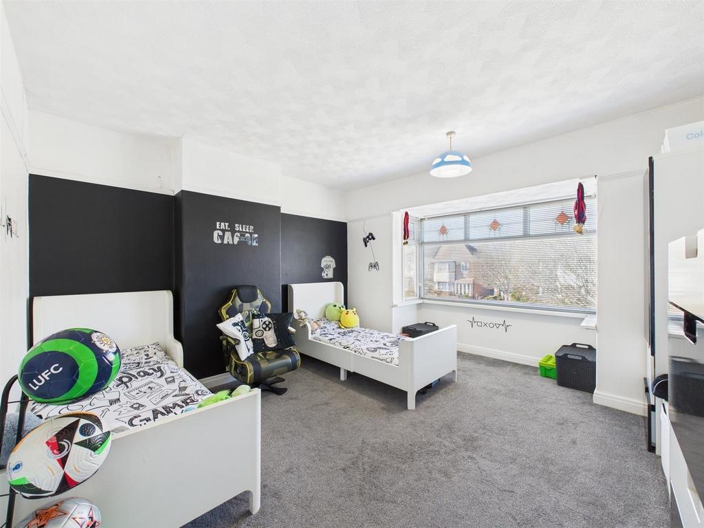 Bedroom: