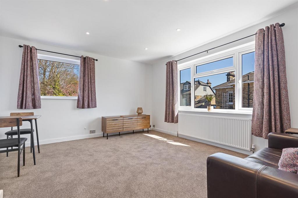 19 Oakburn Court, Broomhall Road 02 297.png