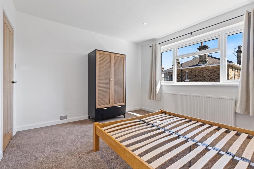 19 Oakburn Court, Broomhall Road 13 297.png