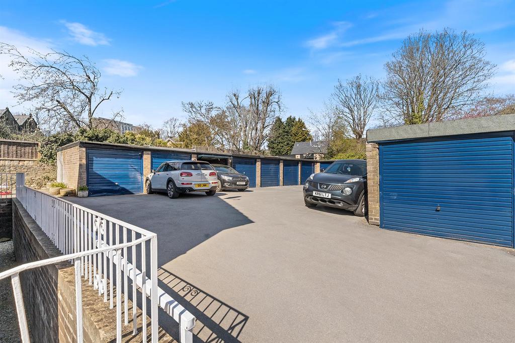 19 Oakburn Court, Broomhall Road 14 297.png