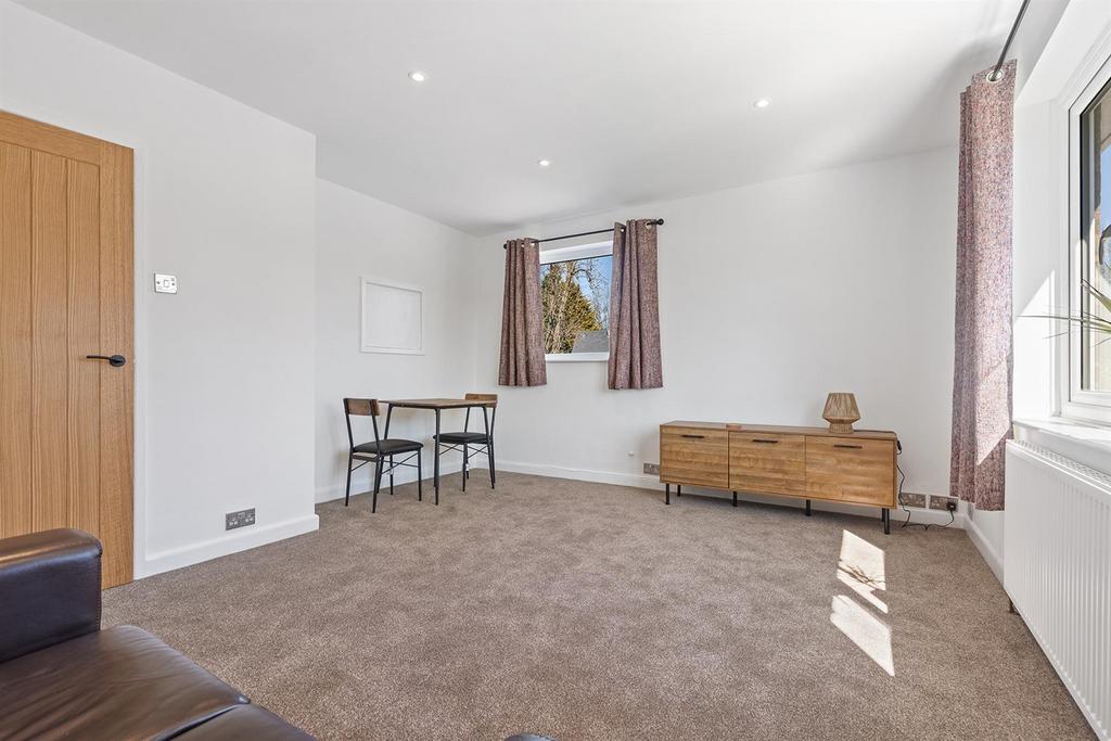 19 Oakburn Court, Broomhall Road 04 297.png