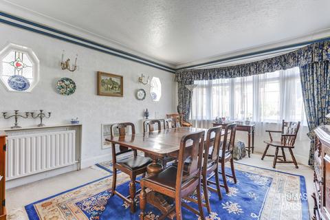 3 bedroom semi-detached house for sale, Exeter Road, London, N14
