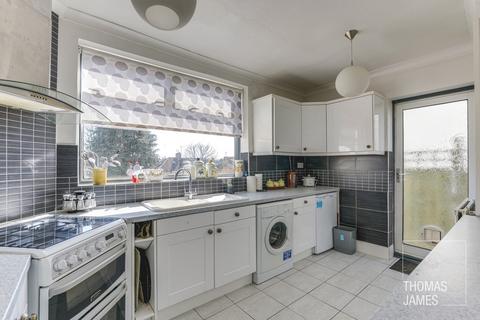 3 bedroom semi-detached house for sale, Exeter Road, London, N14
