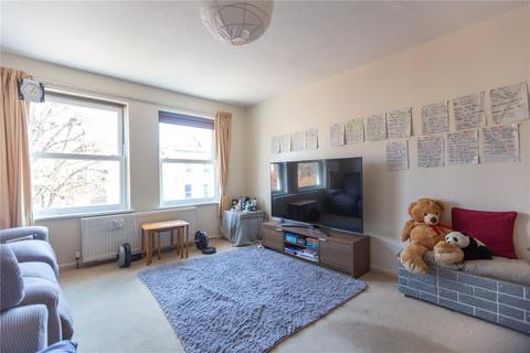 2 bedroom apartment to rent, Abbotsford Road, Bristol BS6