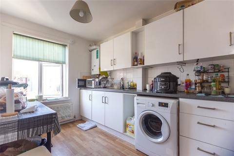 2 bedroom apartment to rent, Abbotsford Road, Bristol BS6
