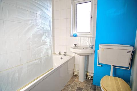 undefined, 1-Bed Flat For Sale On Golf View, Ingol, Preston