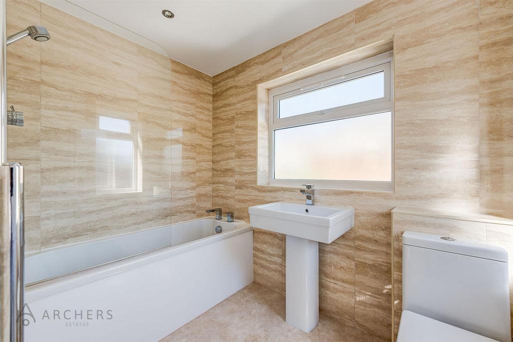 19 Winchester Road(Interior)(26of26).jpg