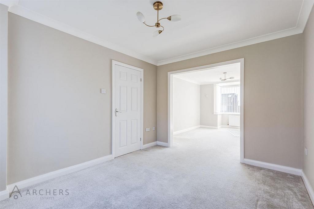 19 Winchester Road(Interior)(7of26).jpg