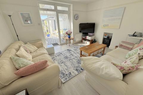 3 bedroom chalet for sale, Pine Avenue, Parkstone, Poole, BH12