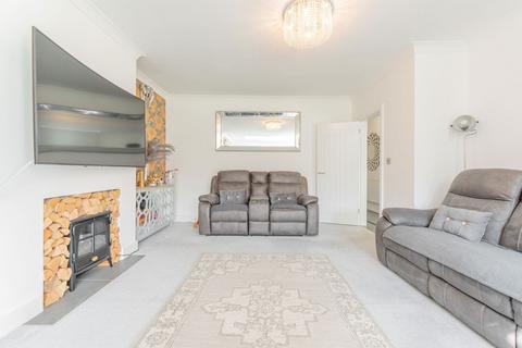 42 Dovedale Avenue, Shirley, Solihull, B90 2AP