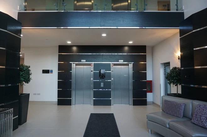 Concierge Entrance