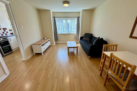 1 bedroom apartment to rent, Rose Court, Harrow HA2 8UU