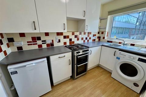 1 bedroom apartment to rent, Rose Court, Harrow HA2 8UU