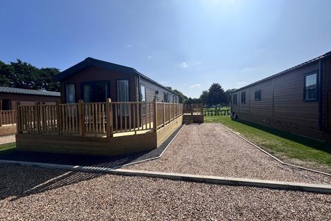 2 bedroom lodge for sale, Pemberton Marlow Colchester Country Park, Colchester CO3