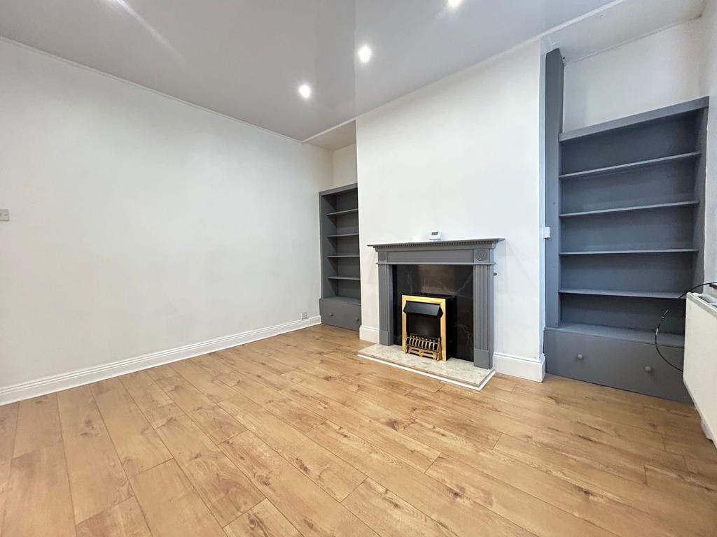 318b6c85-1178-4d75-a3d3-314baaa99438