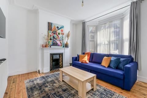 Lower Flat, 65 Mafeking Avenue, Brentford, TW8 0NL