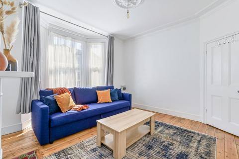 Lower Flat, 65 Mafeking Avenue, Brentford, TW8 0NL