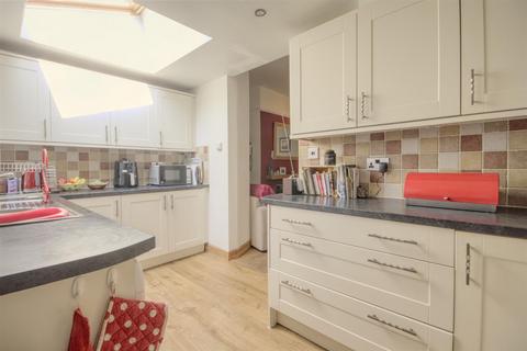 5 East View, Carleton, Skipton, BD23 3HB