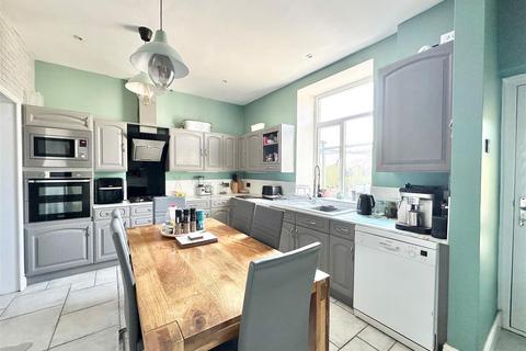 3 bedroom terraced house for sale, Hallsteads, Dove Holes, Buxton