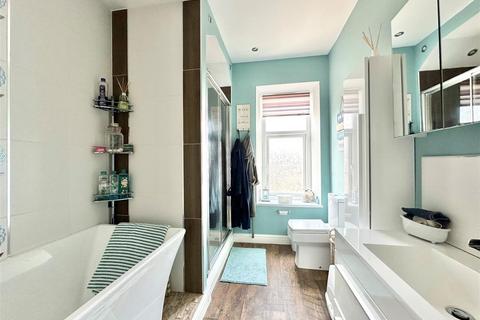 3 bedroom terraced house for sale, Hallsteads, Dove Holes, Buxton