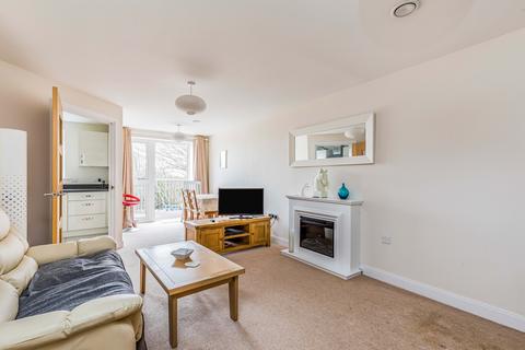 1 bedroom flat for sale, St. Marys Road, Hayling Island, Hampshire, PO11