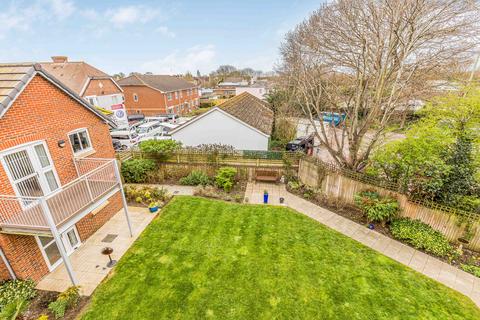 1 bedroom flat for sale, St. Marys Road, Hayling Island, Hampshire, PO11