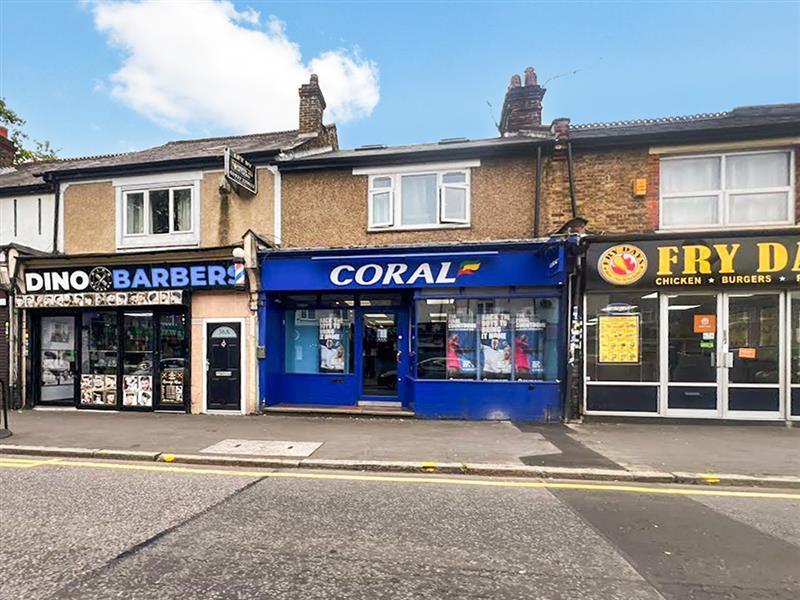 38 A Vicarage Road - Kjb Mx Sqff Cgimrct1 MM3.jpg