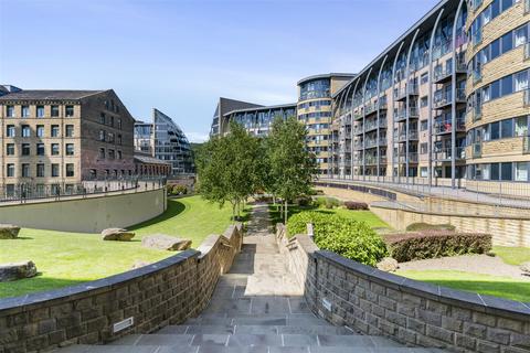 1 bedroom apartment to rent, Salts Mill Road, Shipley
