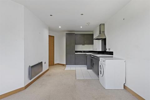 1 bedroom apartment to rent, Salts Mill Road, Shipley