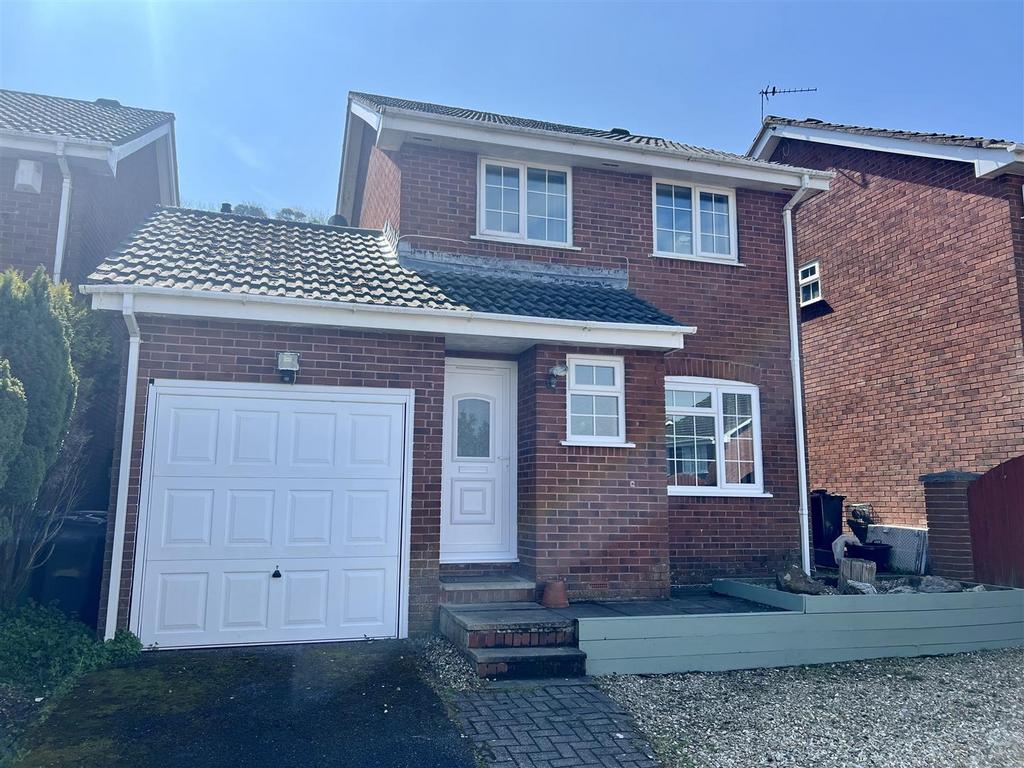 Amados drive