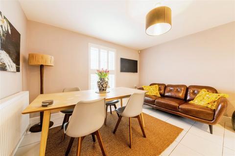 33 Benjamin Street, Bradford-on-avon, BA15 1FW