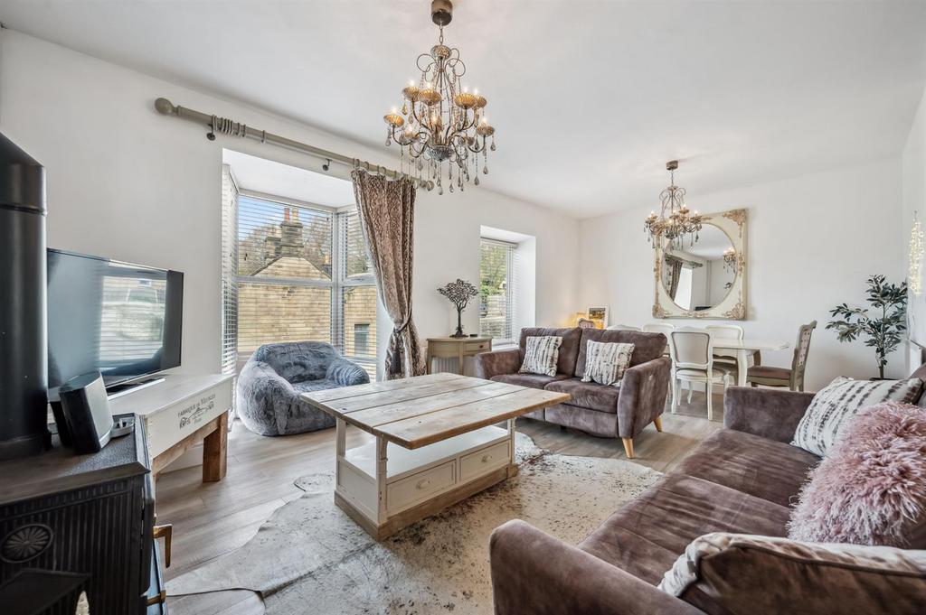 Lounge to dining area.jpg