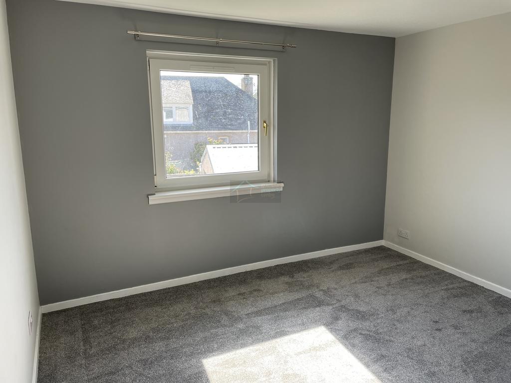 Bedroom a.JPG