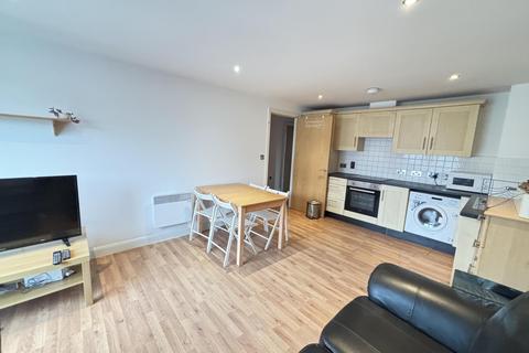 3 bedroom flat to rent, Holborn Central, Leeds