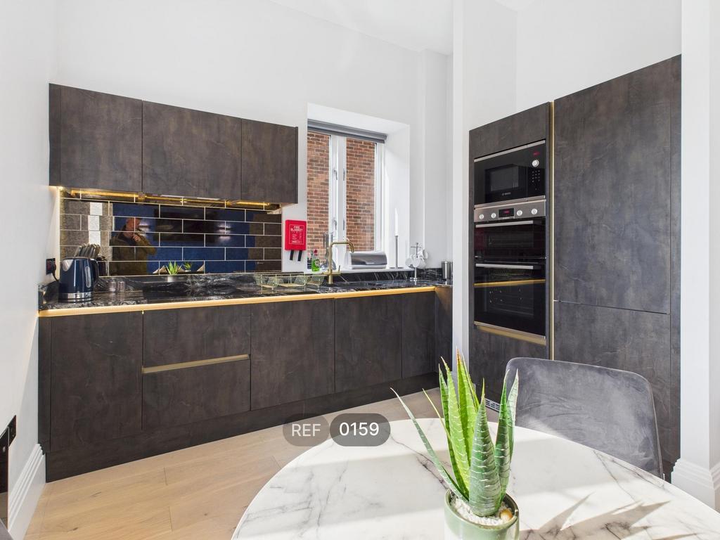Kitchen &amp; Living area