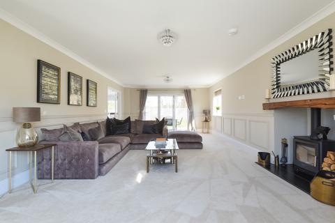 4 bedroom detached house for sale, Laurel Court, Chilmington Green
