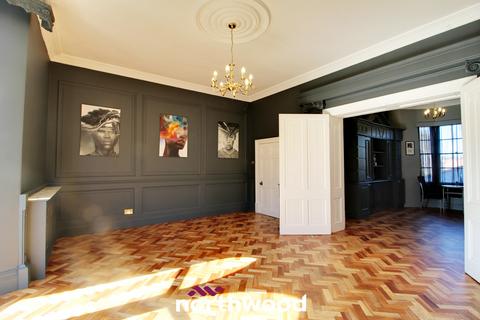 3 bedroom apartment to rent, Regent Terrace , Doncaster DN1