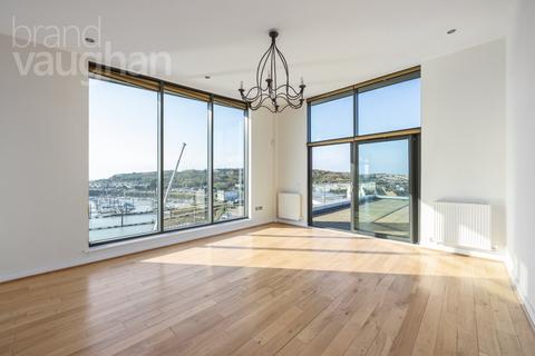 3 bedroom flat for sale, West Quay, Newhaven, East Sussex, BN9