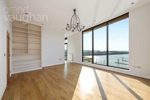 3 bedroom flat for sale, West Quay, Newhaven, East Sussex, BN9