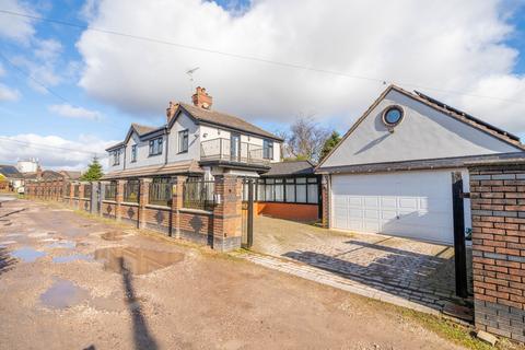 5 bedroom detached house for sale, Windmill Hill Stoke-on-Trent, Staffordshire, ST3 7PG