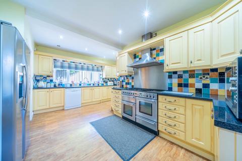 5 bedroom detached house for sale, Windmill Hill Stoke-on-Trent, Staffordshire, ST3 7PG