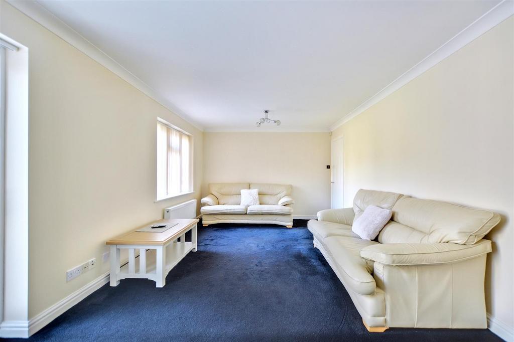 Lounge 3.jpeg